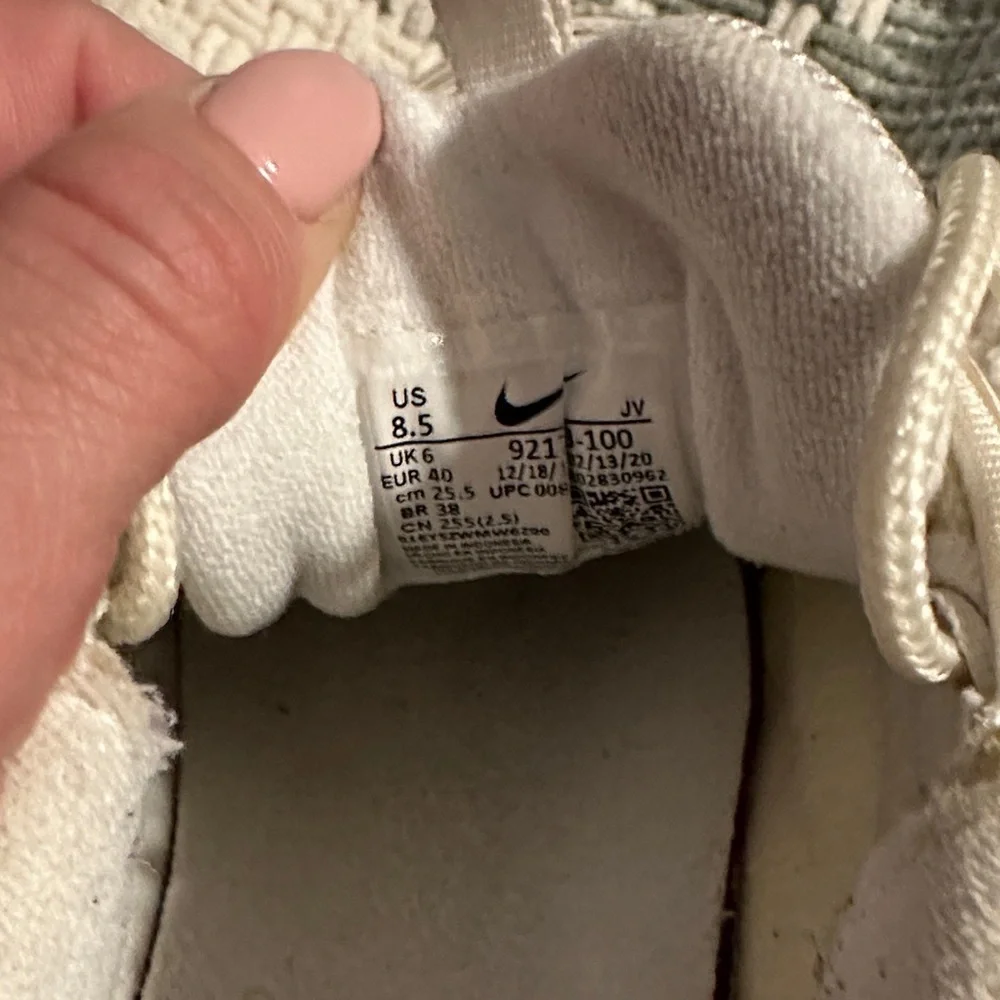 Women’s Nike Air Max 97 white shoes